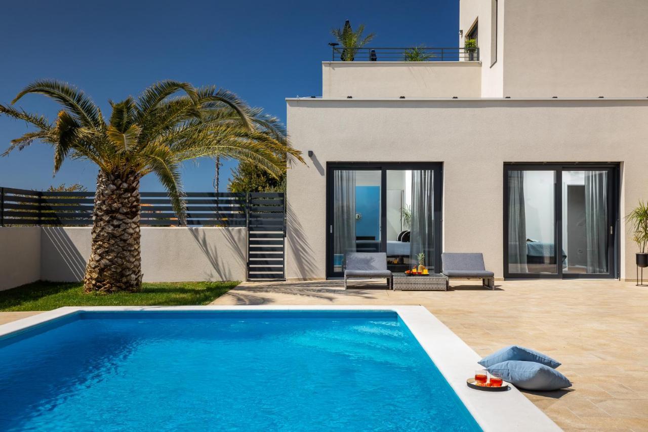 Belvedere Holidays Villas Novigrad  Bagian luar foto