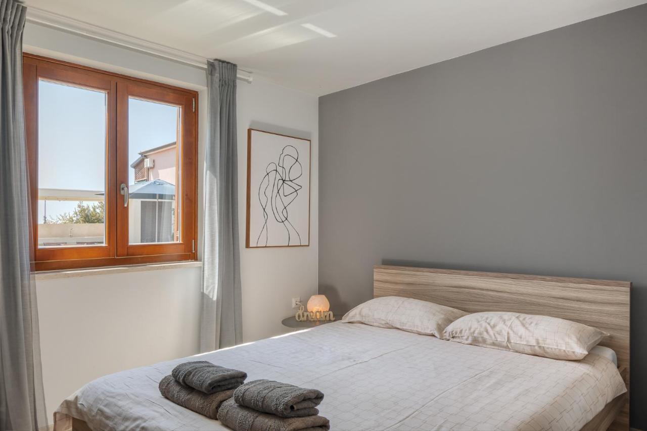Belvedere Holidays Villas Novigrad  Bagian luar foto