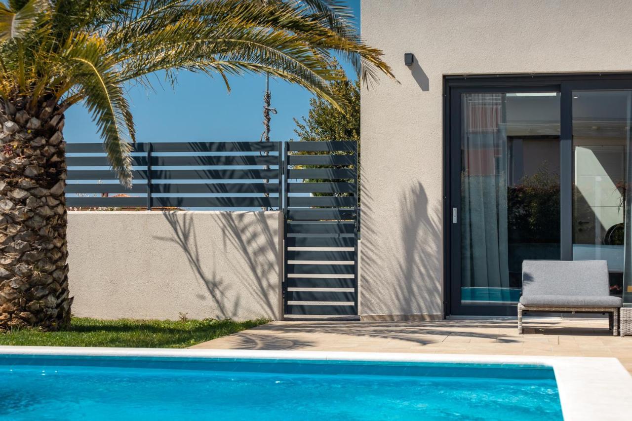 Belvedere Holidays Villas Novigrad  Bagian luar foto