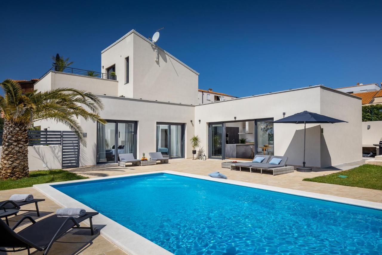 Belvedere Holidays Villas Novigrad  Bagian luar foto