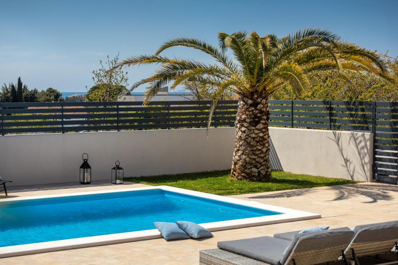 Belvedere Holidays Villas Novigrad  Bagian luar foto