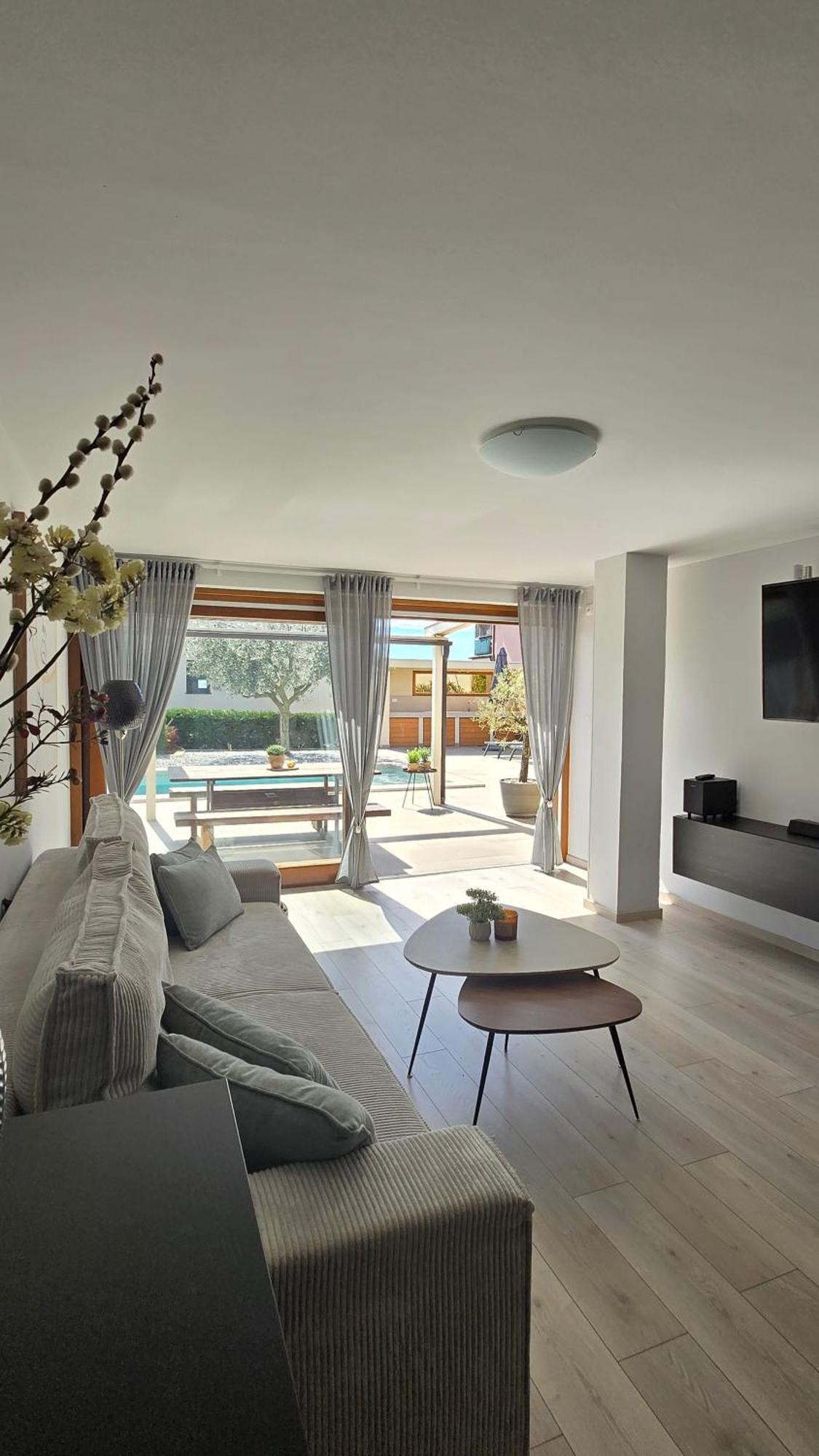 Belvedere Holidays Villas Novigrad  Bagian luar foto